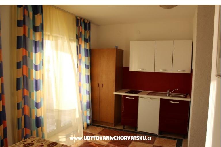 Doogaloo Apartmány – foto 11