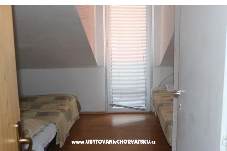 Doogaloo Apartmány – foto 13