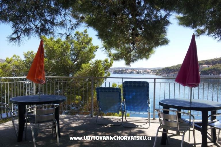 Beach house: Rogoznica apartman – foto 9