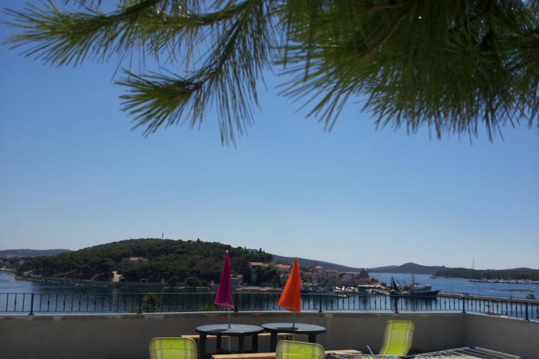 Beach house: Rogoznica apartman – foto 4